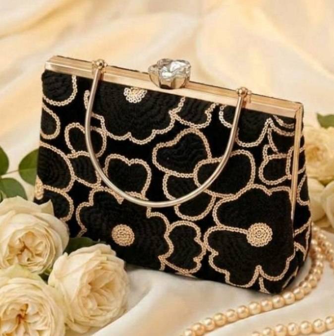 کیف مجلسی زنانه مدل مانلی